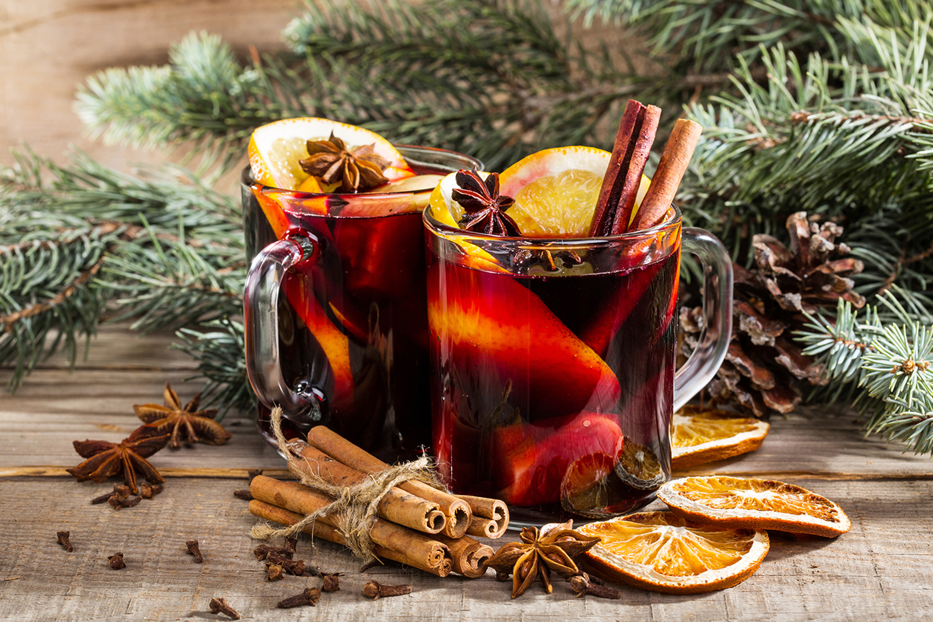 Mulled Wine Recipe: A Warm and Spicy Delight for Winter Evenings 1 Mulled Wine Recipe: A Warm and Spicy Delight for Winter Evenings